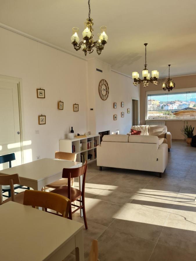 Le Bisceglie Hostal Albanella Exterior foto
