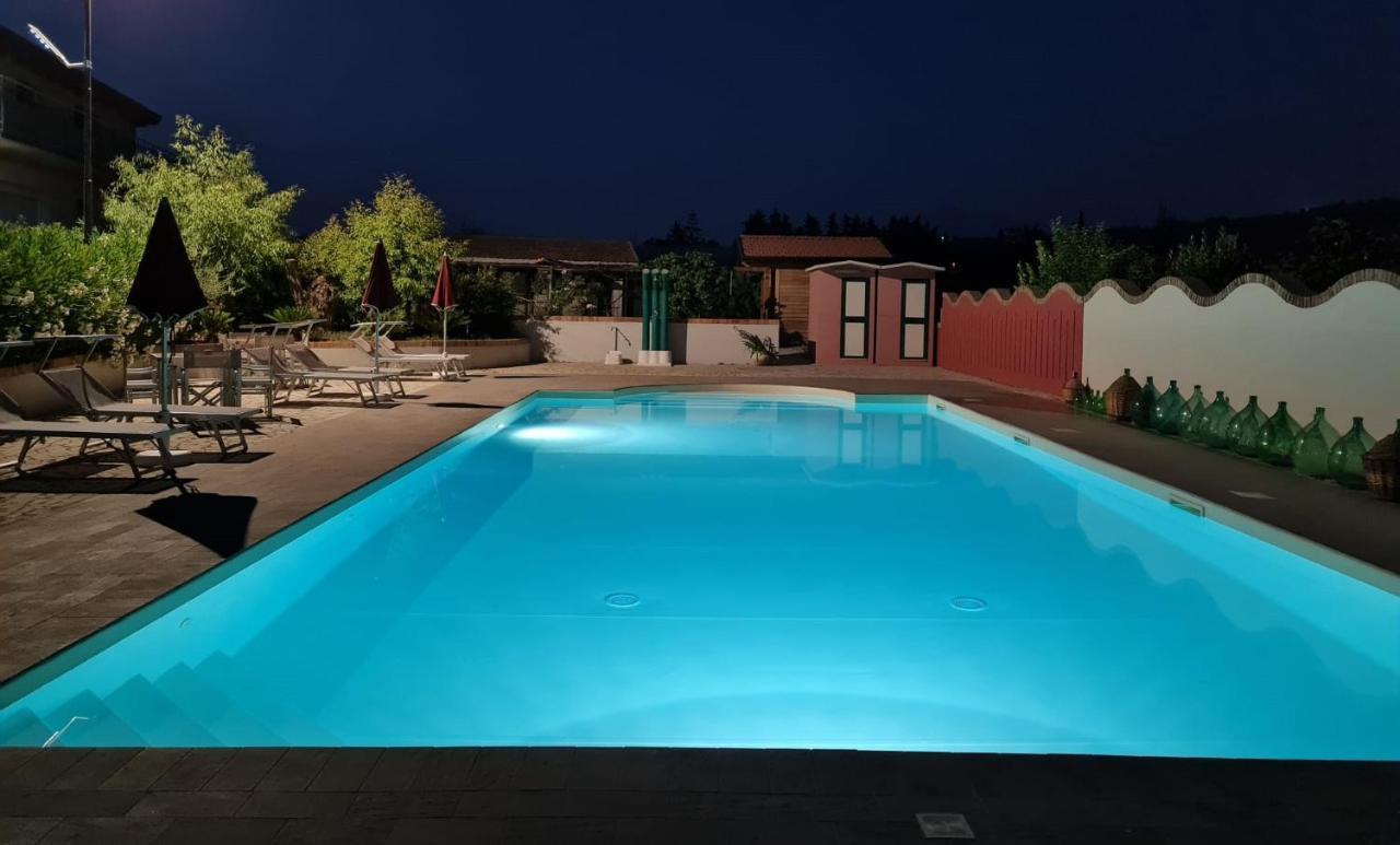 Le Bisceglie Hostal Albanella Exterior foto